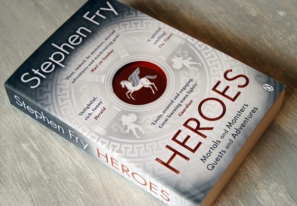 Omslagsbild Heroes av Stephen Fry